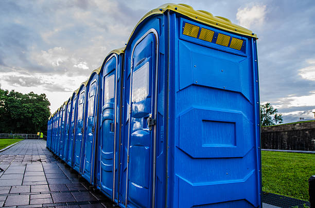 Best Affordable portable toilet rental  in Uniontown, PA